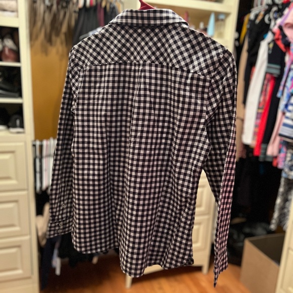 Talbots, Size SP, Long sleeve blue and white shirt - Picture 3 of 4